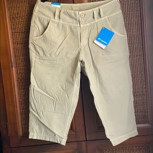 NWT Columbia Capri